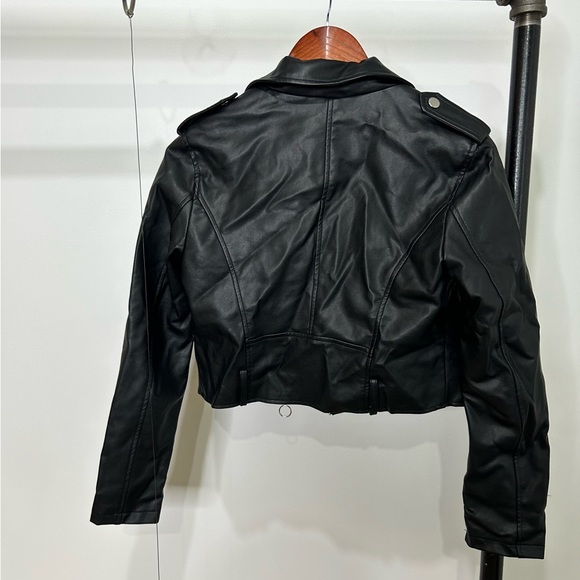 H&M Cropped Faux Leather Biker Jacket with Silver Hardware - Picture 2 of 2